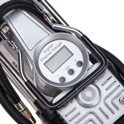 Компрессор автомобильный усиленный двухпоршневой с цифровым манометром и функцией автостоп (60л/мин 10 АТМ) Rexant 80-0522 фото 11