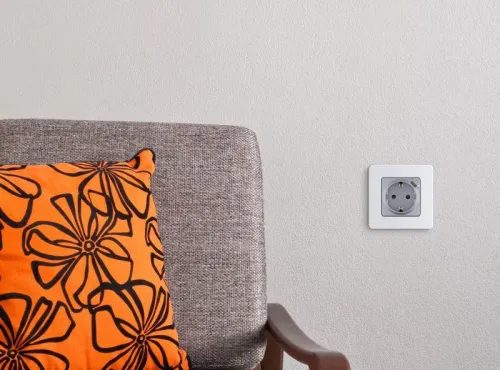 Розетка 1-м СП Inspiria 16А IP20 250В 2P+E немецк. стандарт с заряд. устройством USB тип C 1.5А 5В механизм алюм. IEK 673772 фото 5