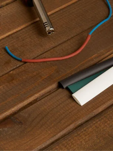 Набор трубок термоусадочных тонкостен. ТТУ 2/1; 4/2; 6/3; 8/4 (З; С; К; Ч) 20х8см разноцвет. IEK UDRS-D2-D8-10-3 фото 5