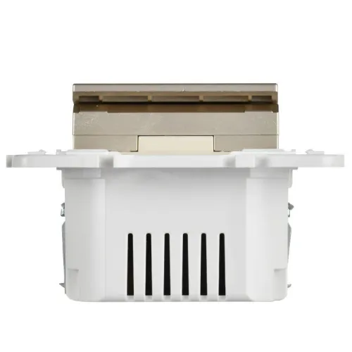 Выключатель карточный SKANDY 30А SK-V15Sh шампань IEK SK-V11-0-10-K37 фото 2