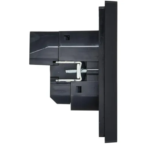 Розетка FORTE&PIANO FP145 16А USB A+A 3.1А с заземл. защ. шторки винт. крепл. черн. IEK FP-R14-16-U21-D31-K02 фото 4