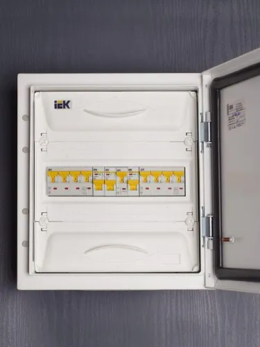 Выключатель автоматический модульный 1п C 40А 4.5кА ВА47-29 KARAT IEK MVA20-1-040-C фото 3