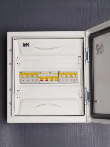Выключатель нагрузки (мини-рубильник) 2п 32А ВН-32 KARAT IEK MNV10-2-032 фото 3