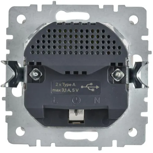 Розетка BRITE РЮш10-2-БрАБ 16А с USB A+A 3.1А с заземл. защ. шторки механизм арктич. бел. IEK BR-R14-16-U21-D31-K91 фото 3