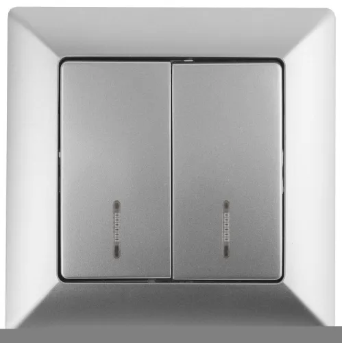 Выключатель 2-кл. СП Solo 4-105-03 10А 250В IP20 с подсветкой Solo алюм. Intro Б0053595