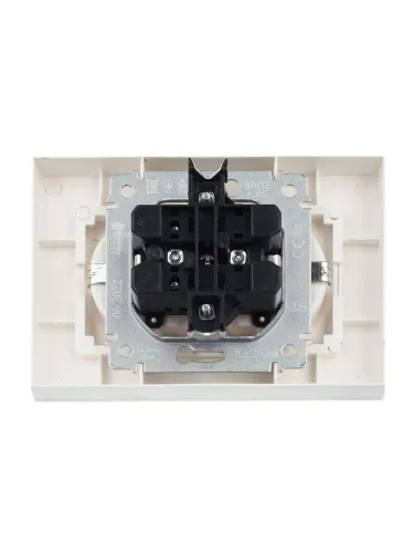 Розетка 2-м СП BRITE РСш12-3-БрЖ 16А в сборе с заземл. защ. шторки жемчуж. IEK BR-R24-16-K36-F фото 3