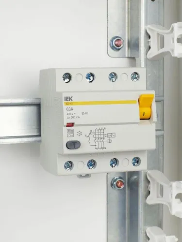 Выключатель дифференциального тока (УЗО) 4п 63А 300мА тип AC ВД1-63 KARAT IEK MDV10-4-063-300 фото 2