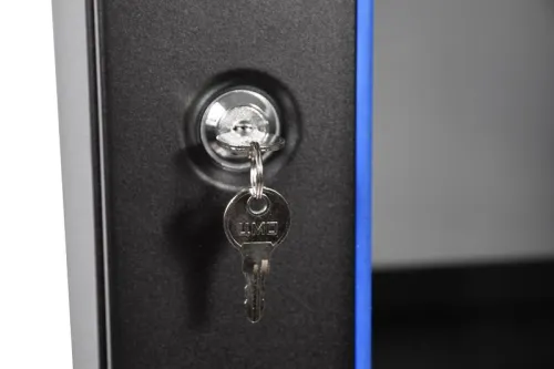 Шкаф коммутационный ШРН-Э-18.650-9005 18U 600х650мм передн. двер. стеклян. 50кг черн. ЦМО 1213971 фото 3