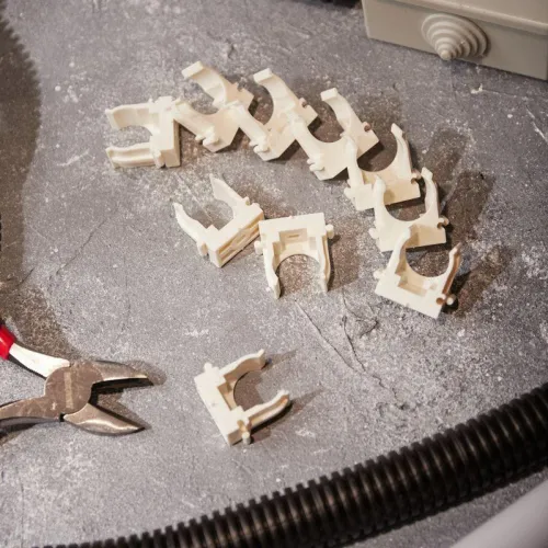 Держатель для труб (клипса) d20мм для монтажного пистолета бел. Rexant 28-0420-3 фото 4