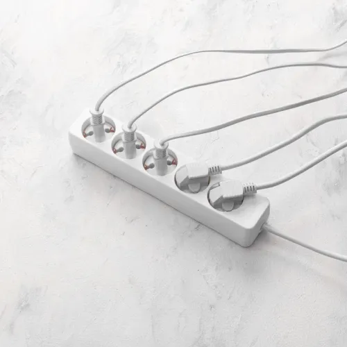 Удлинитель 5х5м с заземл. 3х0.75 бел. PROCONNECT 13-4213 фото 3