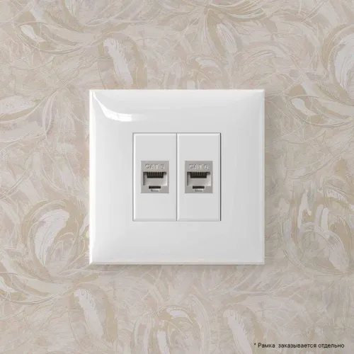 Розетка компьютерная 2-м СП Avanti "Белое облако" RJ45 кат.6 без шторок экранир. механизм DKC 4400794 фото 2