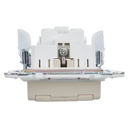 Розетка 1-м SKANDY 16А IP44 с заземл. защ. шторки с крышкой SK-R11B беж. IEK SK-R16-16-44-K10 фото 3
