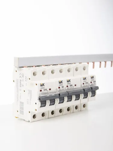 Шина соединительная PIN 2п 63А (дл.1м) IEK YNS21-2-063 фото 4