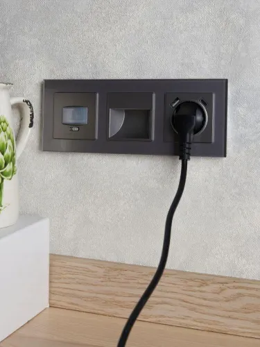 Подсветка светодиодная BRITE встраив. ПЛ20-БрС механизм сталь IEK BR-FL20-K46 фото 3