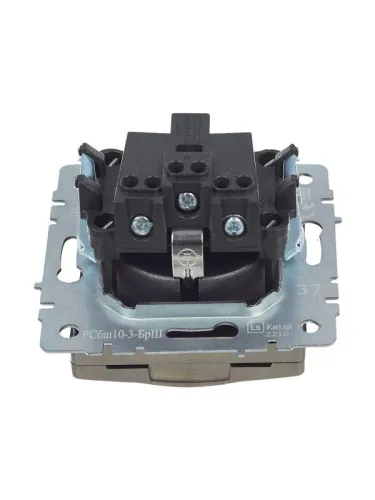 Розетка BRITE РСбш10-3-БрШ 16А IP20 с заземл. защ. шторки с крышкой механизм шампань IEK BR-R16-16-K37 фото 8