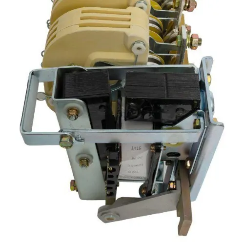 Контактор КТ-6033 250А кат. 220В AC 3НО+3НЗ EKF kt6033-220 фото 11