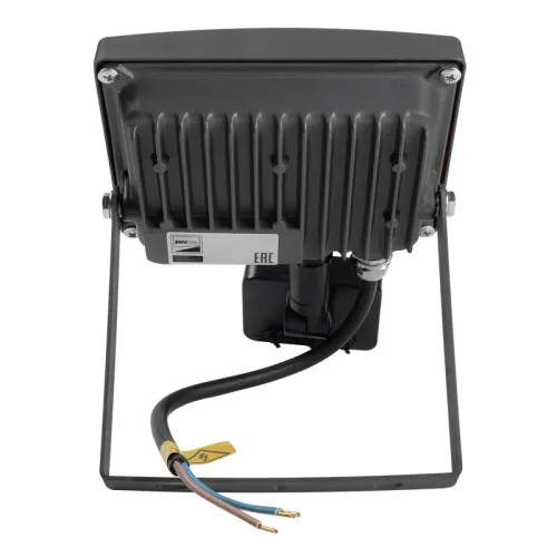 Прожектор светодиодный PFL-SC SENSOR 30Вт 6500К IP54 190-260В ДО закален. матов. стекло датчик движения инфракрасный JazzWay 5001411 фото 2