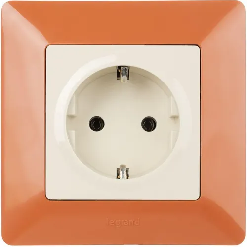 Розетка 1-м СП Valena Life 16А IP2X 250В 2P+E безвинтов. клеммы с лицев. панелью механизм сл. кость Leg 753521 фото 11