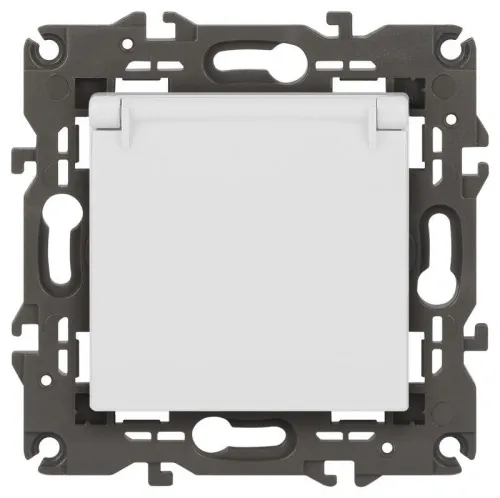 Розетка 1-м СП Эра Elegance 14-2103-01 16А IP20 16AX 250В 2P+E Schuko защ. шторки с крышкой бел. Эра Б0034278