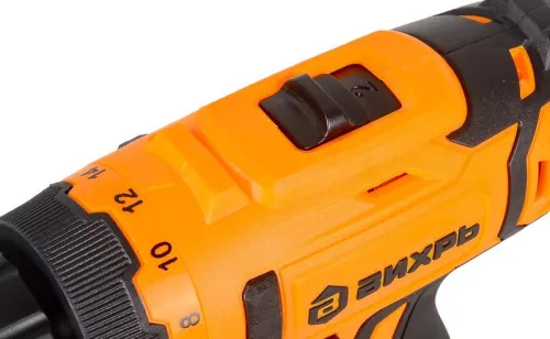 Дрель-шуруповерт аккумуляторная ДА-12Л-2КН с набором инструментов Вихрь 72/14/35 фото 9