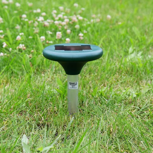 Отпугиватель змей ультразвуковой R30м солнечная батарея с подсветкой Rexant 71-0027 фото 3