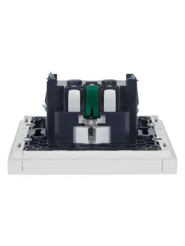 Розетка СП FORTE&PIANO FP213 16А с заземл. защ. шторки безвинт. крепл. бел. IEK FP-R14-16-1-K01 фото 5