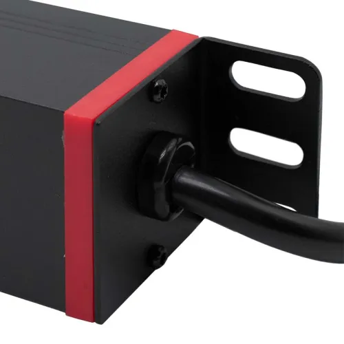 Блок распределения питания 6-м 16А Schuko вх. разъем Schuko для 19дюйм шкафов защита от перенапряж. с индикатором сети DKC R519SH6OPSHSP фото 4