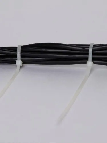 Хомут кабельный 2.5х150 нейл. бел. (уп.100шт) IEK UHH31-D025-150-100 фото 3
